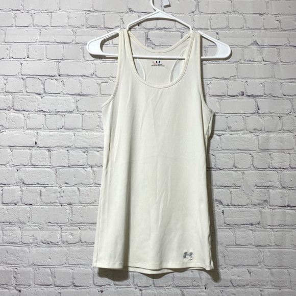Under armour top - Picture 1 of 8